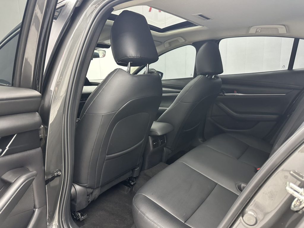 Mazda3 Axela 2021 1,5 л, автоматическая коробка передач, версия Quality Edition - Huishida Trading