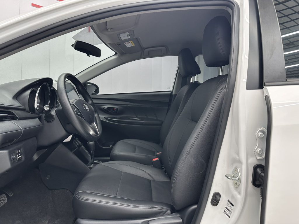 Toyota YARiS L 2021 Модель YARiS X 1.5L CVT Luxury Edition - Huishida Trading