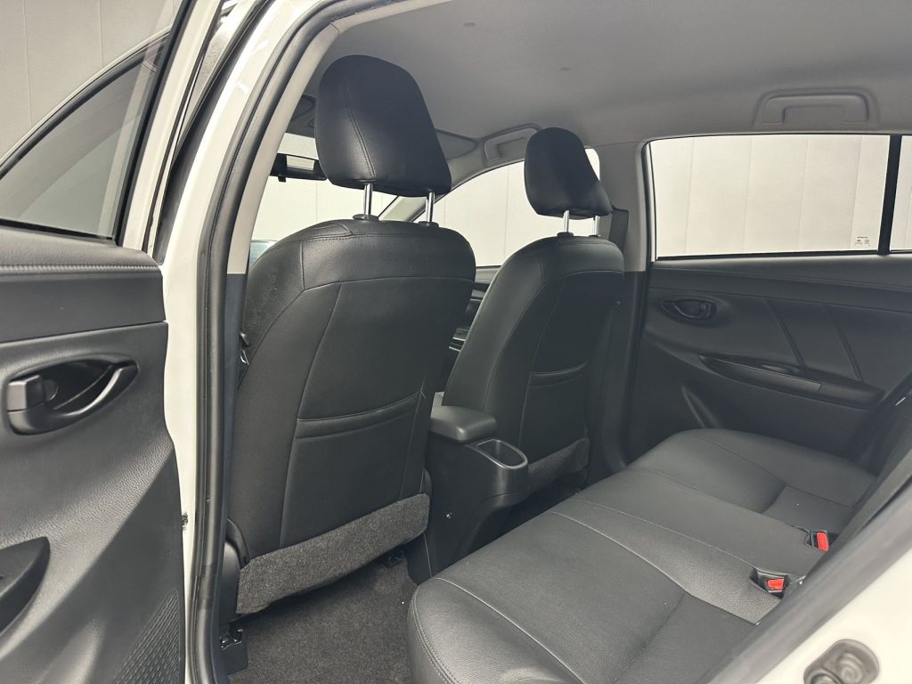 Toyota YARiS L 2021 Модель YARiS X 1.5L CVT Luxury Edition - Huishida Trading