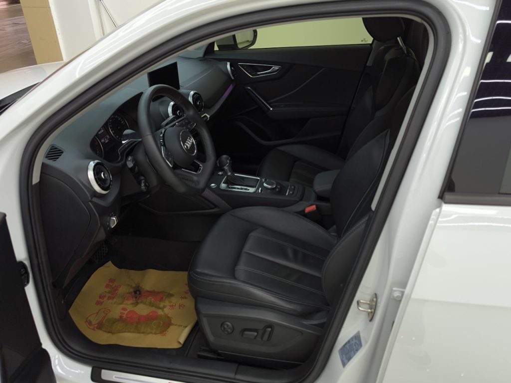 Audi Q2L 2022 года 35TFSI Спортивный стиль - Huishida Trading