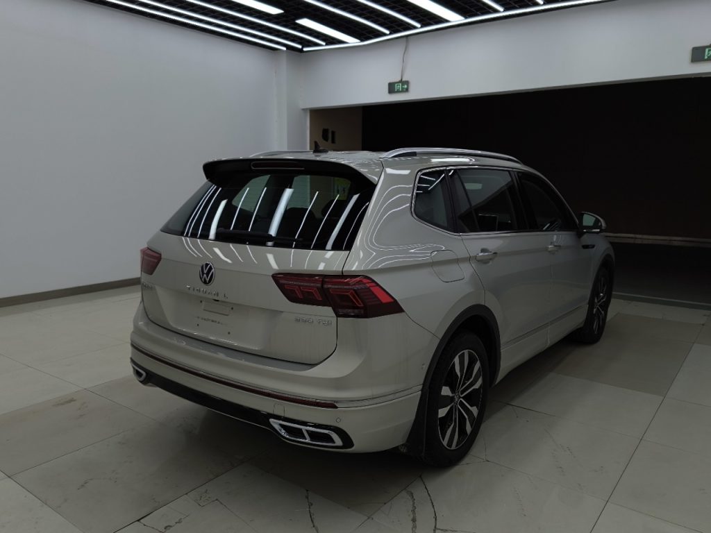 2022 Volkswagen Tiguan L Two-Wheel Drive R-Line - Huishida Trading