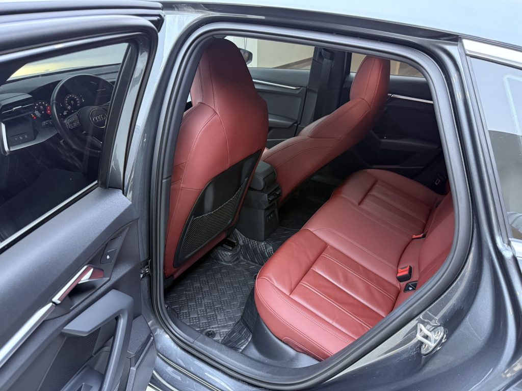 Audi A3 2021 Sportback 35 TFSI Premium Edition - Huishida Trading