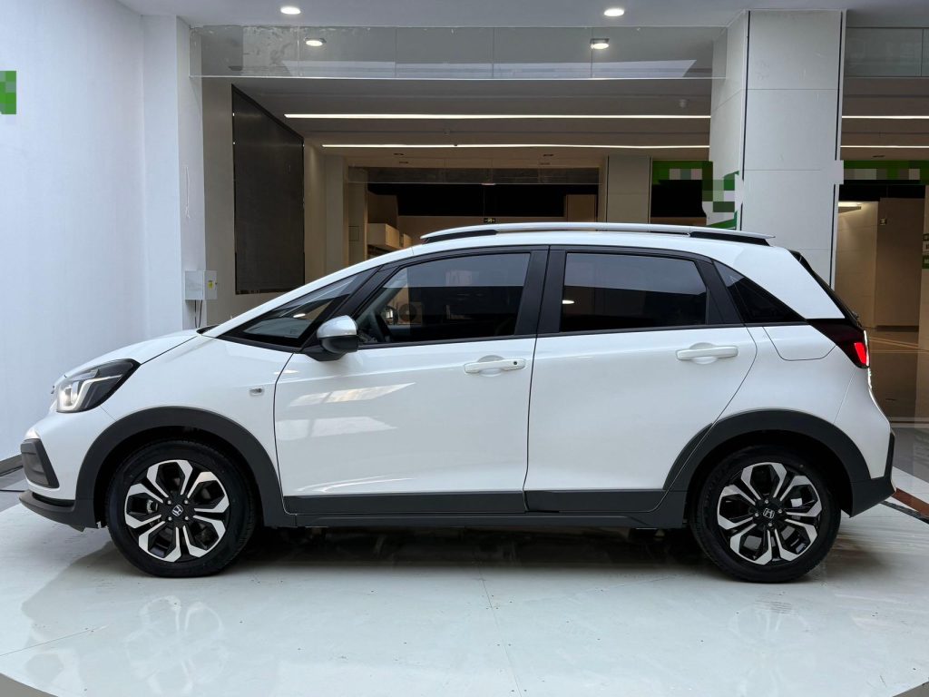 Honda Fit 2021 года 1,5 л CVT Trend Max Edition - Huishida Trading