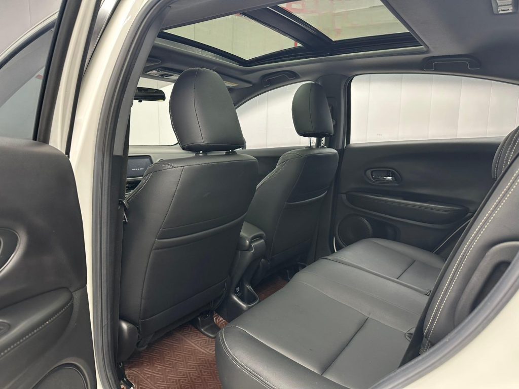 Honda XR-V 2021 Model 220TURBO CVT Luxury Edition - Huishida Trading