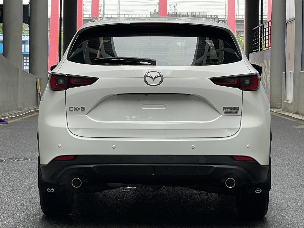 Mazda CX-5 2022 года 2,0 л Автоматическая коробка передач Передний привод Комплектация Smart Elegance - Huishida Trading