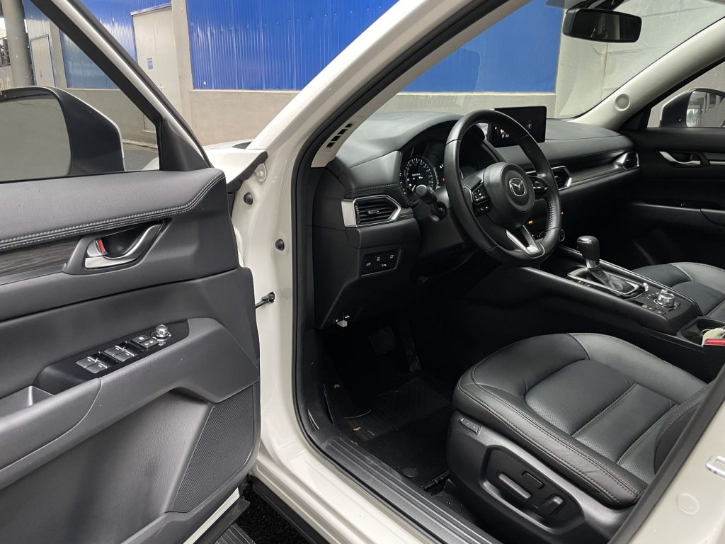 Mazda CX-5 2022 года 2,0 л Автоматическая коробка передач Передний привод Комплектация Smart Elegance - Huishida Trading