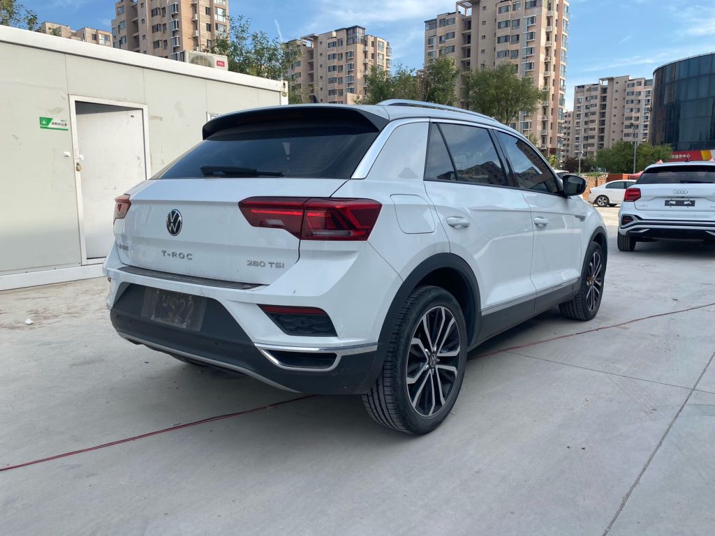 Volkswagen T-ROC 2021 280TSI DSG Двухколесный привод Comfort Connect Edition - Huishida Trading