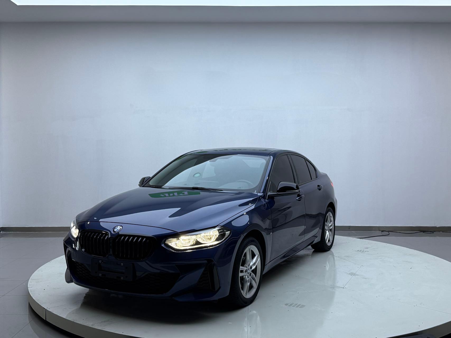 BMW 1 серии  2022 года  120i M Sport Night Edition