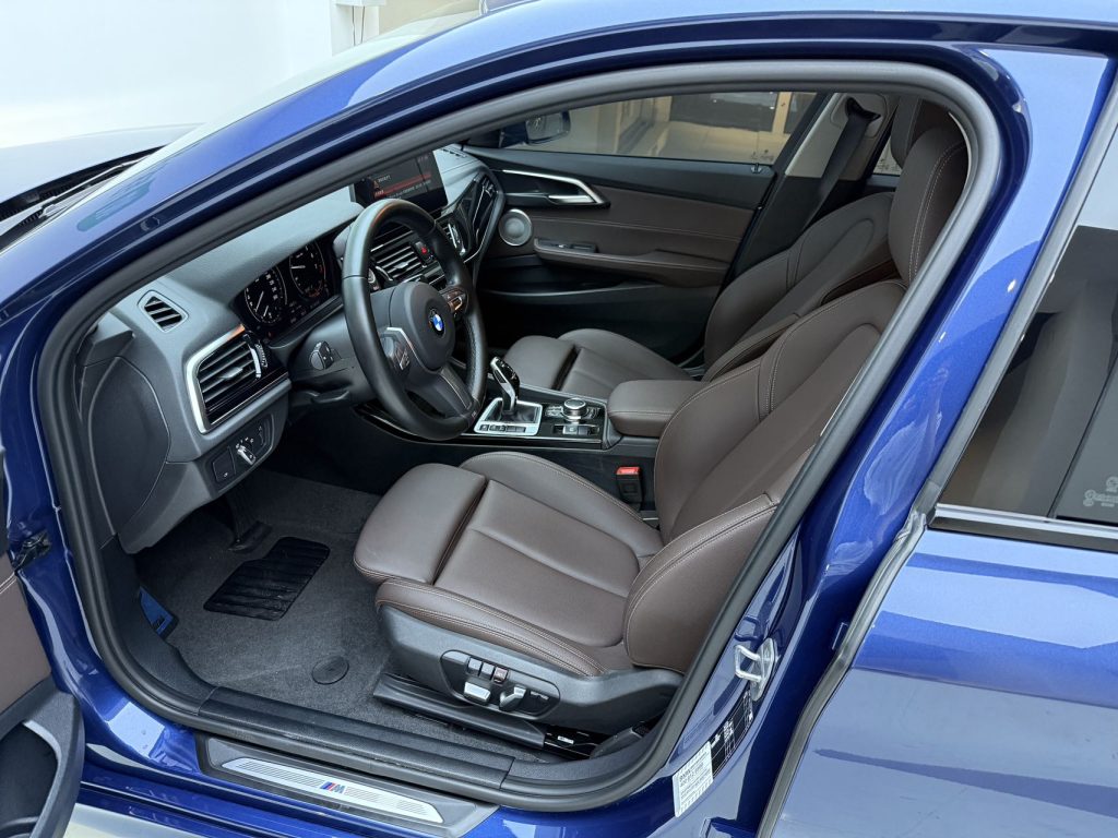 BMW 1 серии 2022 года 120i M Sport Night Edition - Huishida Trading