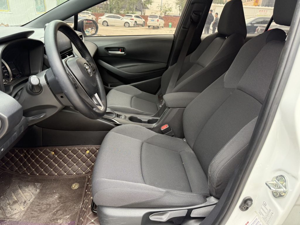 Toyota Levin 2021 года 185T CVT Luxury Edition - Huishida Trading