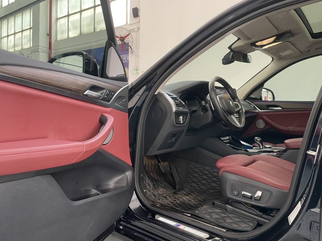 BMW X3 2022 Model Year Facelift II xDrive30i Leading Edition M Night Package - Huishida Trading