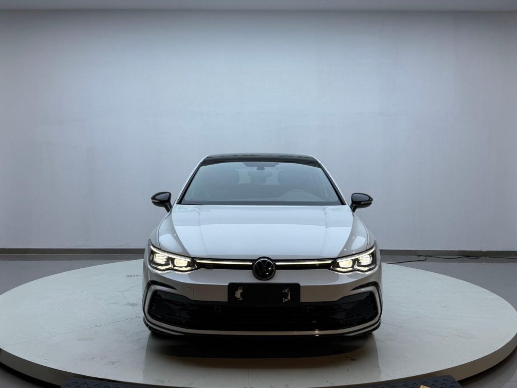 Volkswagen Golf 2021 года 280TSI DSG R-Line - Huishida Trading