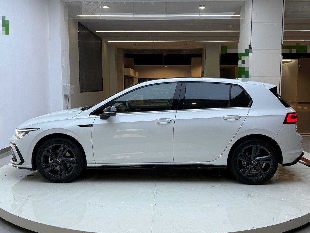 Volkswagen Golf 2021 года 280TSI DSG R-Line - Huishida Trading