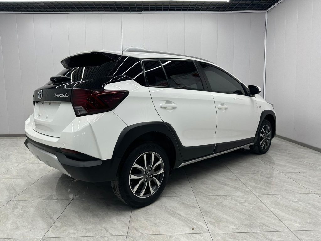 Toyota YARiS L 2021 1.5L CVT Premium Edition - Huishida Trading