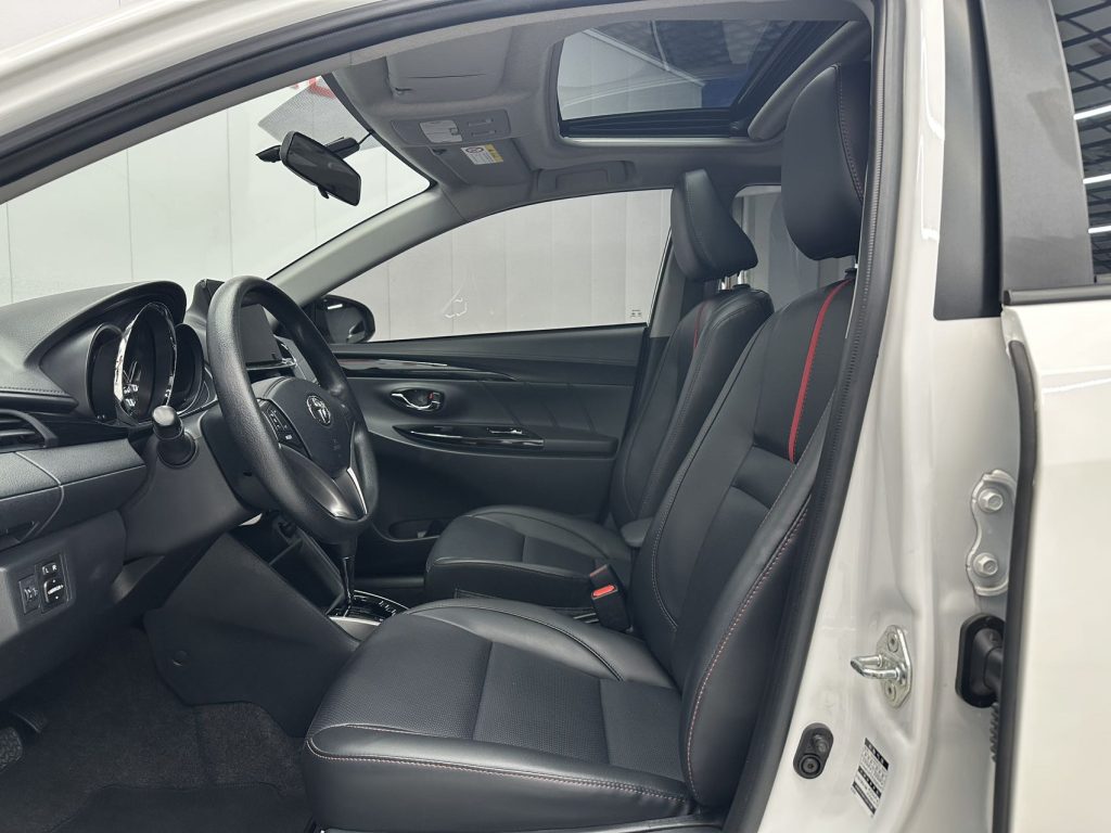 Toyota YARiS L 2021 1.5L CVT Premium Edition - Huishida Trading