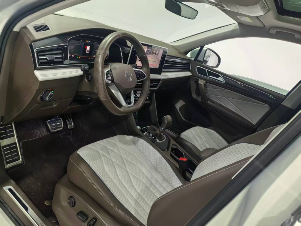 Volkswagen Tiguan L 2023 330TSI Automatic 2WD R-Line Premium Edition - Huishida Trading