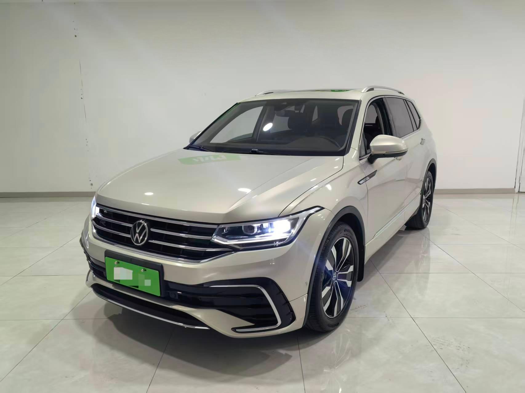 Volkswagen Tiguan L  2023 330TSI Automatic 2WD R-Line Premium Edition