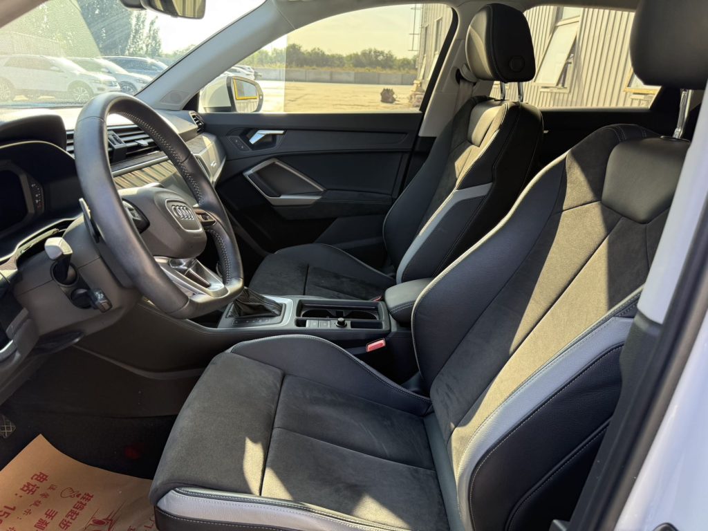 Audi Q3 2021 35 TFSI Sportline - Huishida Trading