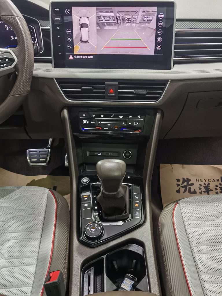 Volkswagen Tiguan L 2022 года 380TSI Автоматическая коробка передач, полный привод, R-Line Flagship Edition, 7-местный - Huishida Trading