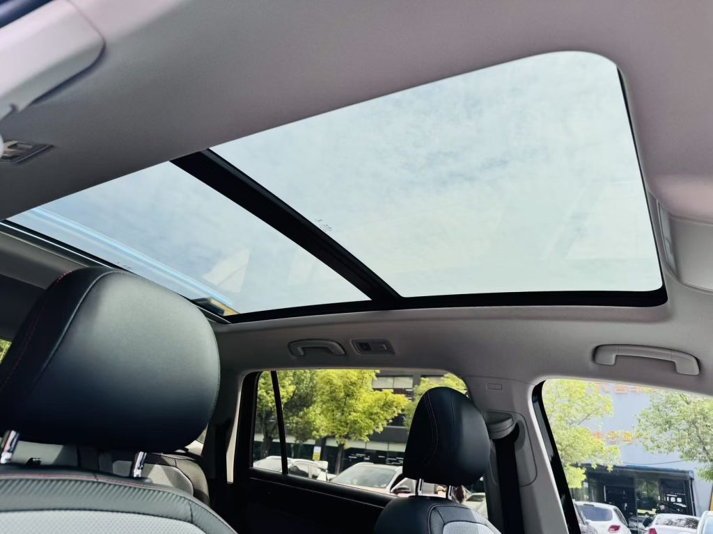 2022 Volkswagen Tiguan L 330TSI с двухколесным приводом, флагманская версия - Huishida Trading