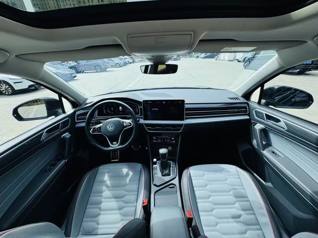 2022 Volkswagen Tiguan L 330TSI с двухколесным приводом, флагманская версия - Huishida Trading