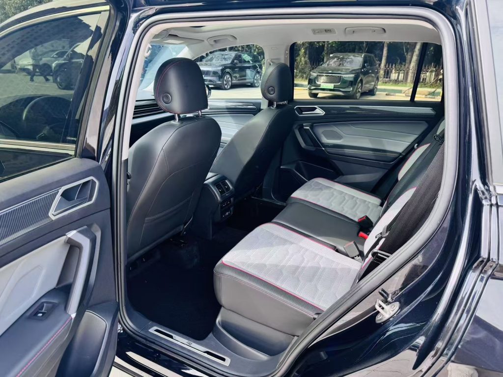 2022 Volkswagen Tiguan L 330TSI с двухколесным приводом, флагманская версия - Huishida Trading