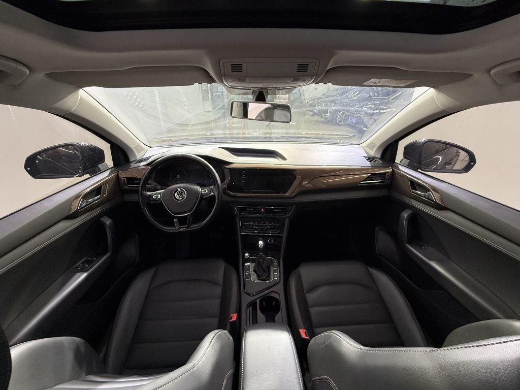 Volkswagen Tharu 2021 280TSI Comfort Edition (передний привод) - Huishida Trading