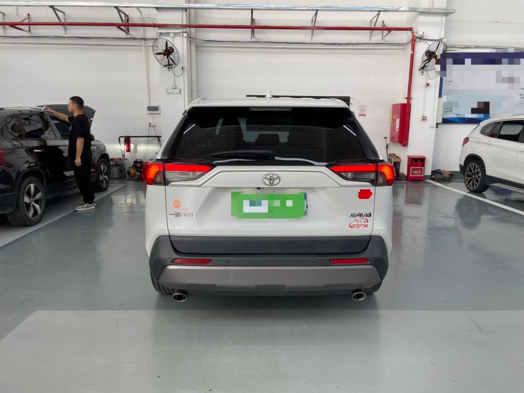 Toyota RAV4 2022 года 2,0 л CVT Передний привод Style Plus Edition - Huishida Trading