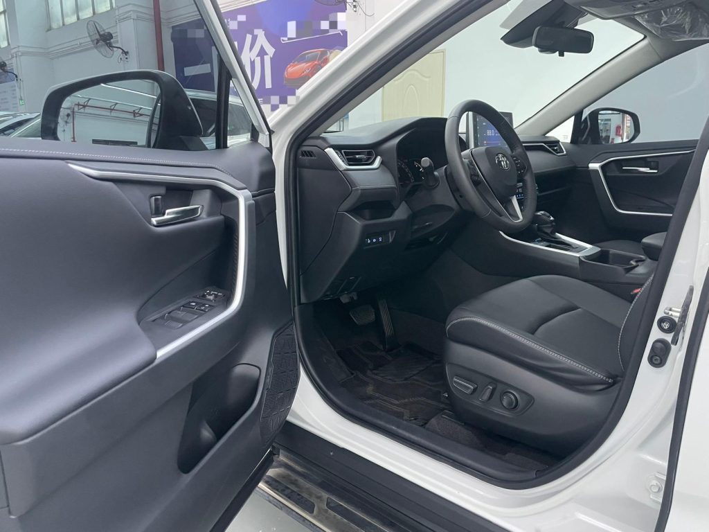 Toyota RAV4 2022 Model 2.0L CVT Two-Wheel Drive Style Plus Edition - Huishida Trading