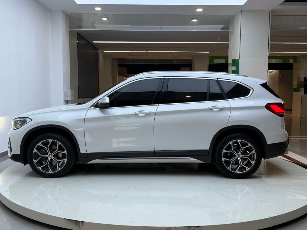 BMW X1 2022 sDrive20Li Fashion Edition - Huishida Trading