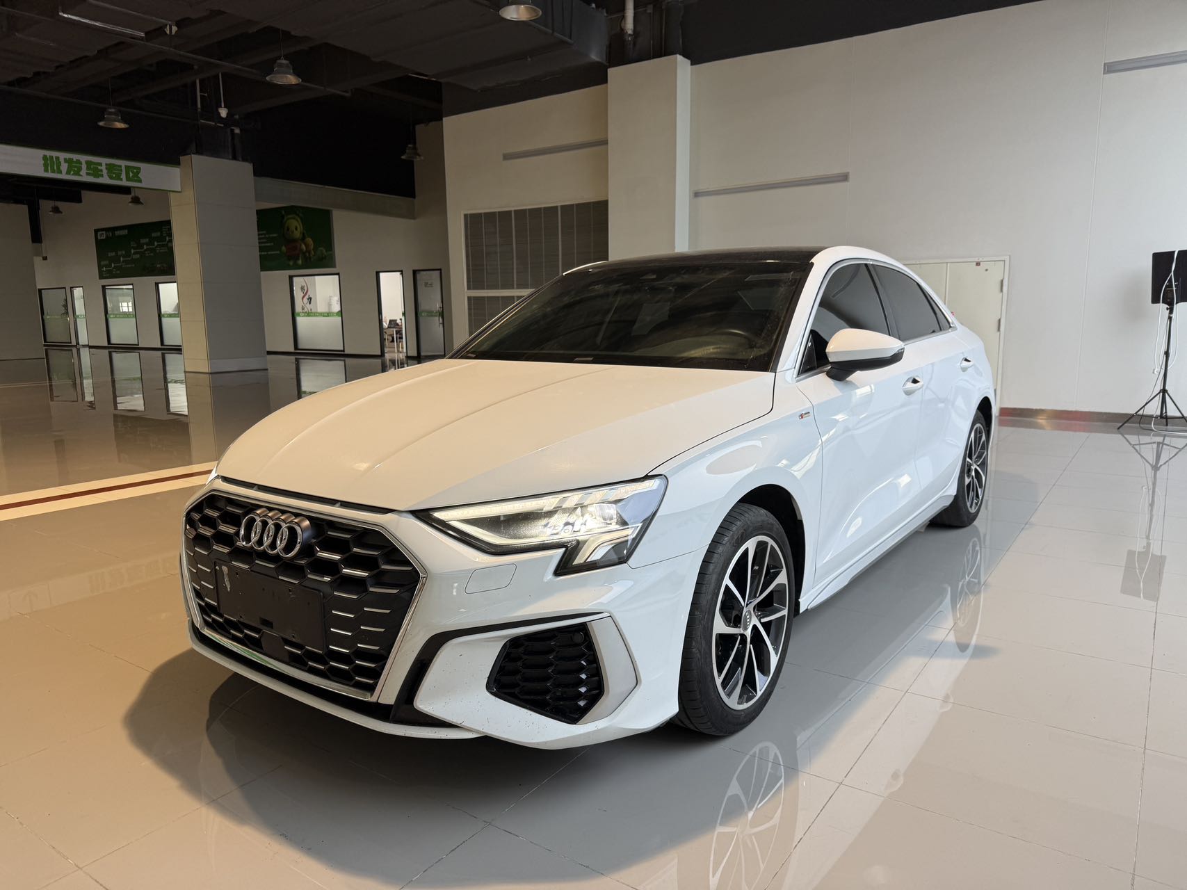 Audi A3 2021 года  A3L Limousine  35 TFSI  Progressive Sport