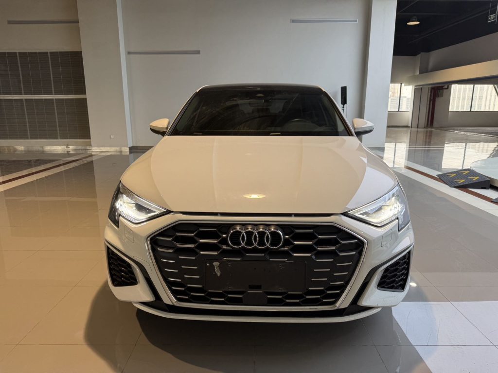 Audi A3 2021 года A3L Limousine 35 TFSI Progressive Sport - Huishida Trading