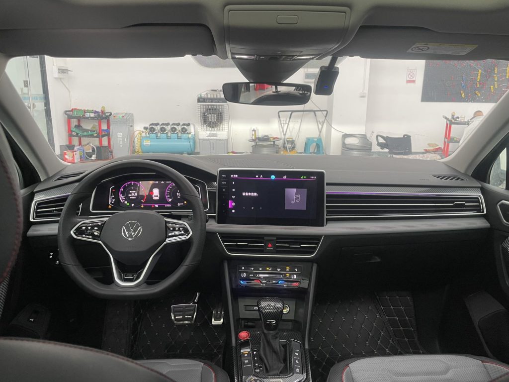 Volkswagen Tiguan L 2023 года 380TSI Автоматическая коробка передач 4WD R-Line Flagship Edition 7-местный - Huishida Trading