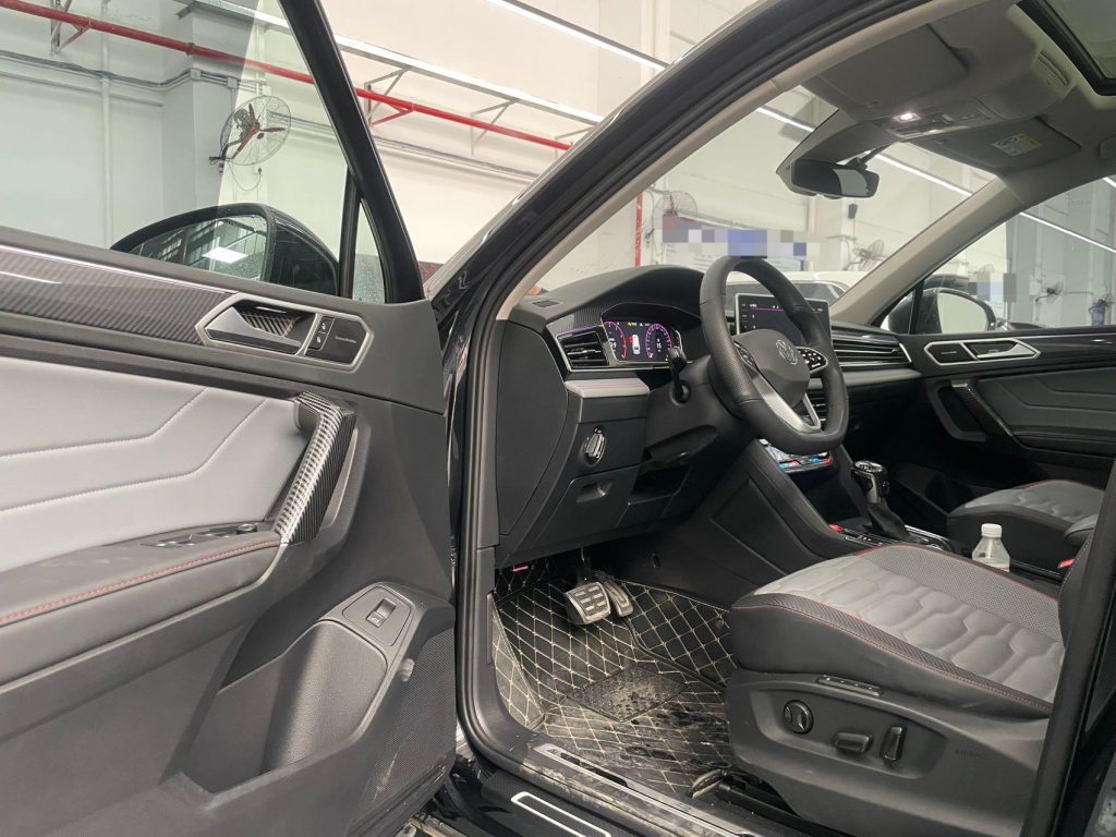 Volkswagen Tiguan L 2023 года 380TSI Автоматическая коробка передач 4WD R-Line Flagship Edition 7-местный - Huishida Trading