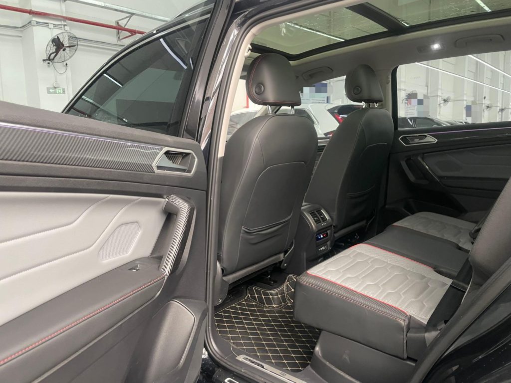 Volkswagen Tiguan L 2023 года 380TSI Автоматическая коробка передач 4WD R-Line Flagship Edition 7-местный - Huishida Trading