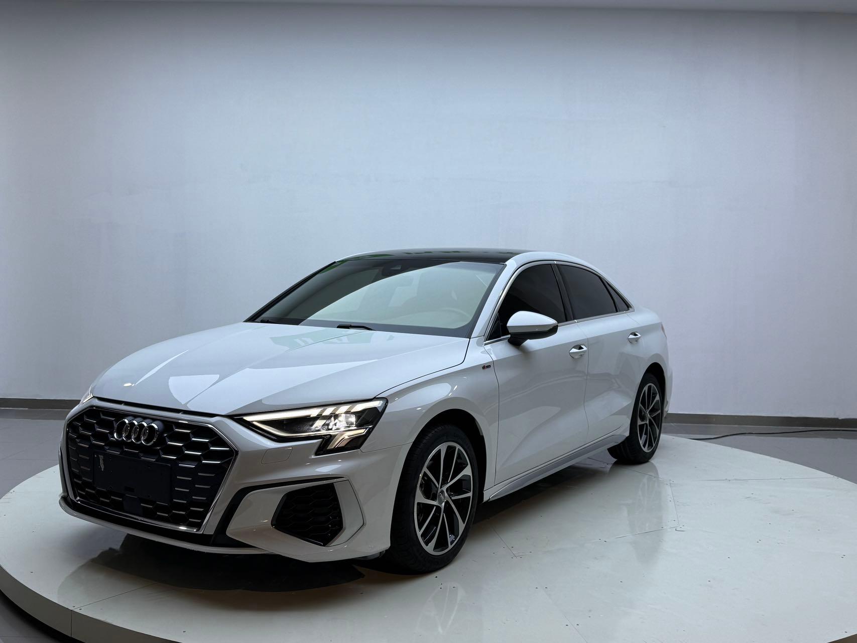 Audi A3 2021 года  A3L Limousine 35 TFSI Progressive Sport