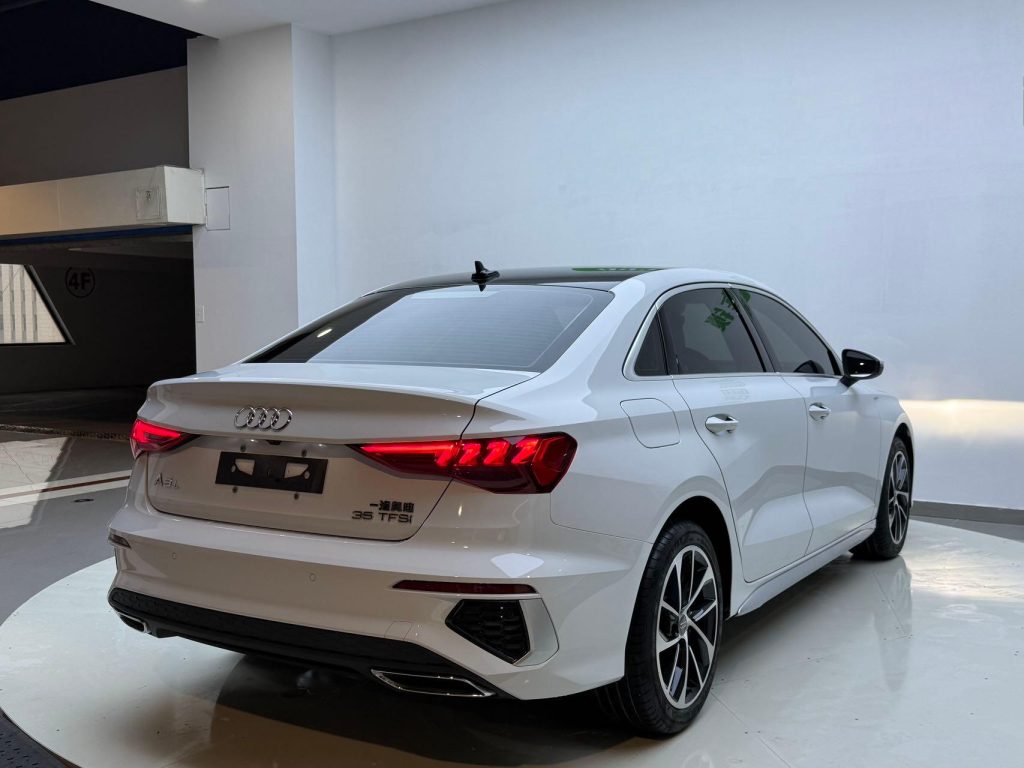 Audi A3 2021 года A3L Limousine 35 TFSI Progressive Sport - Huishida Trading