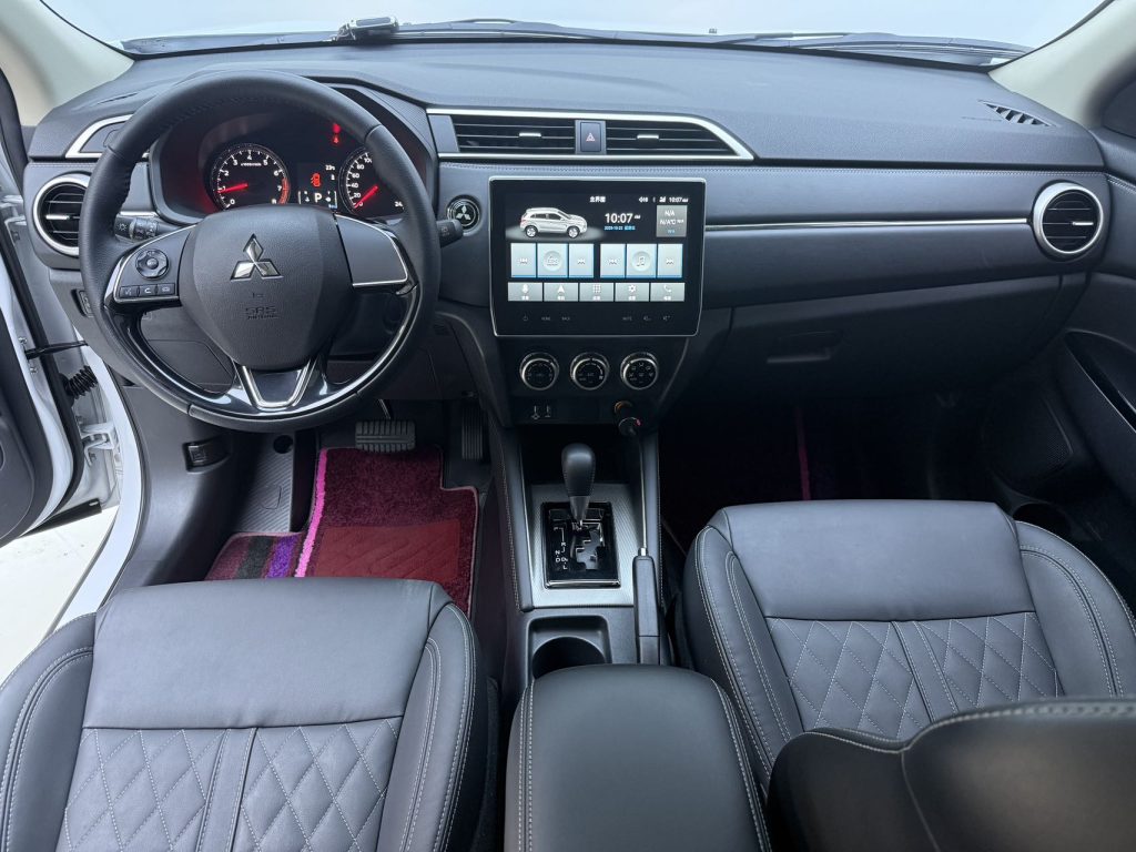 Mitsubishi ASX 2020 года 2,0 л CVT Smart Edition - Huishida Trading