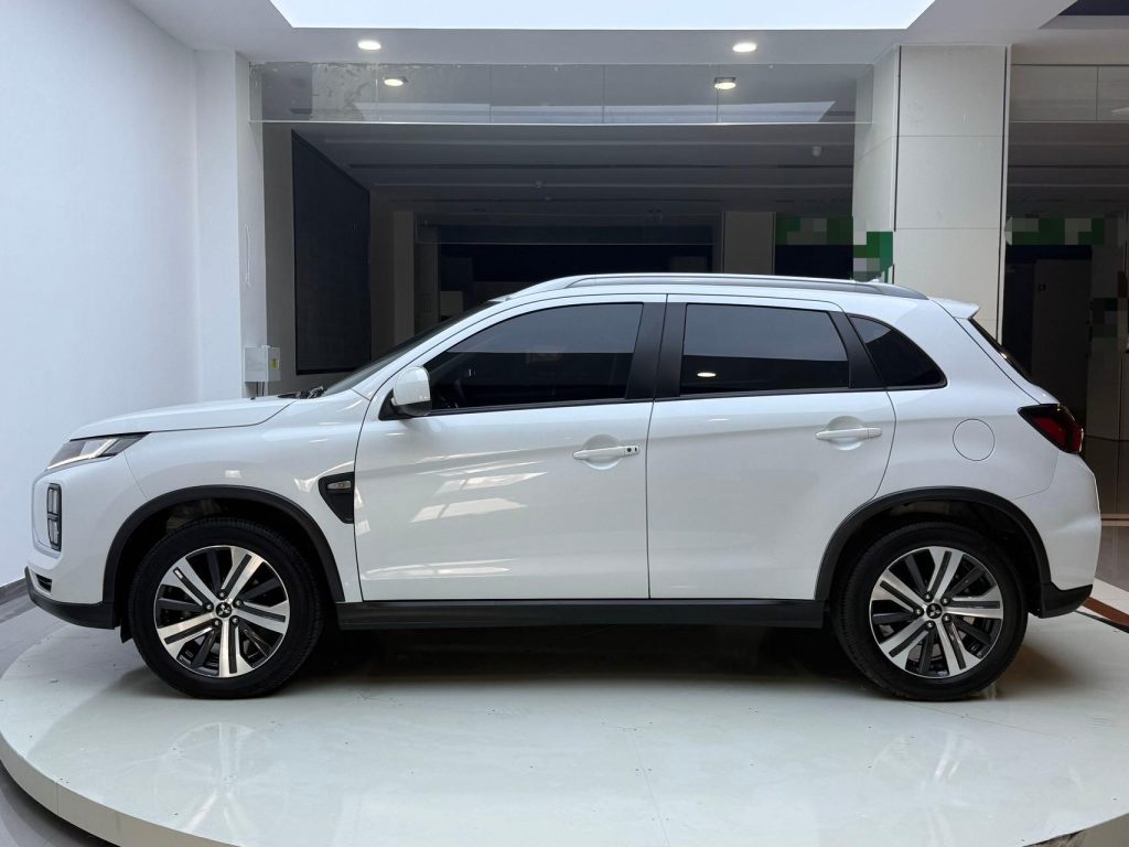 Mitsubishi ASX 2020 года 2,0 л CVT Smart Edition - Huishida Trading