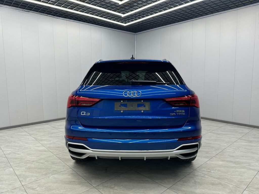 Audi Q3 2021 года 35 TFSI Sportline - Huishida Trading
