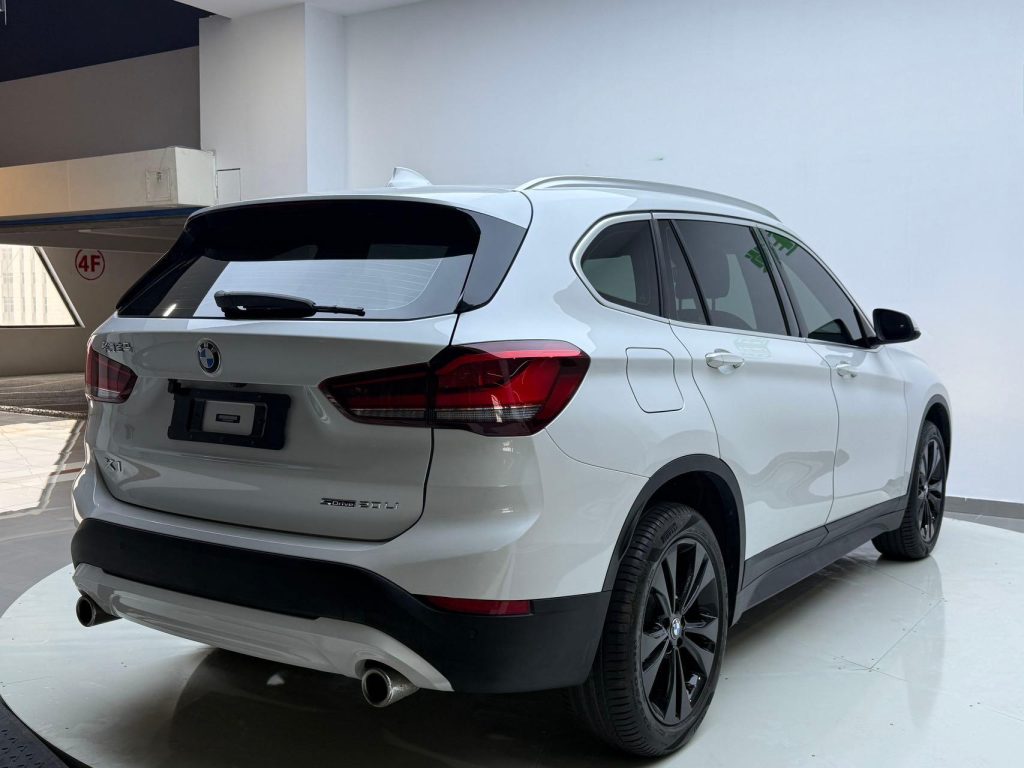 BMW X1 2021 Facelift sDrive20Li Fashion Edition - Huishida Trading