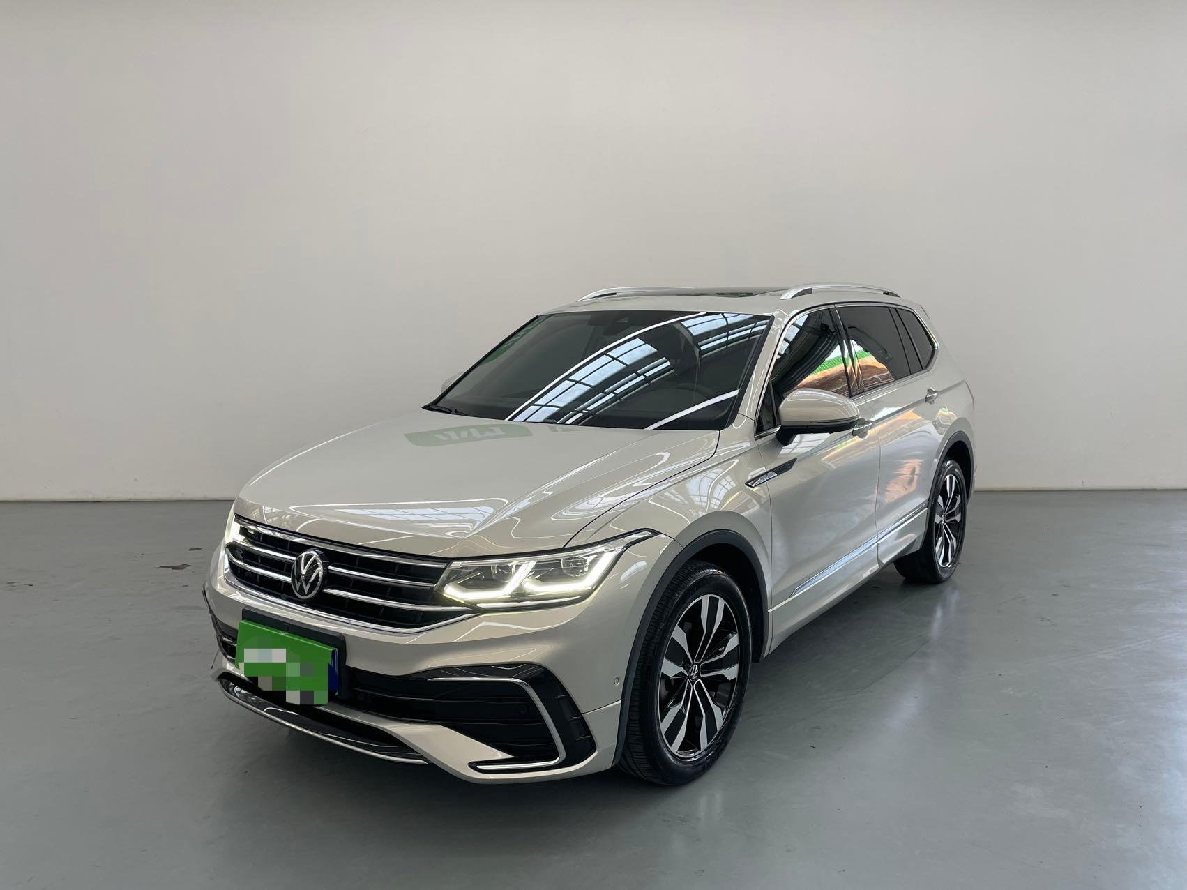 Volkswagen Tiguan L  2022 380TSI Автоматическая коробка передач 4WD R-Line Flagship Edition 7-местный