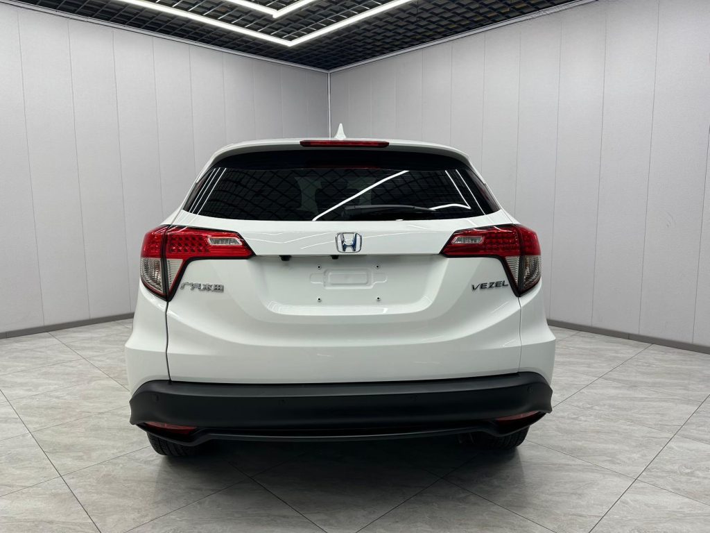 Honda Vezel 2020 1.5L CVT Pioneer Edition - Huishida Trading