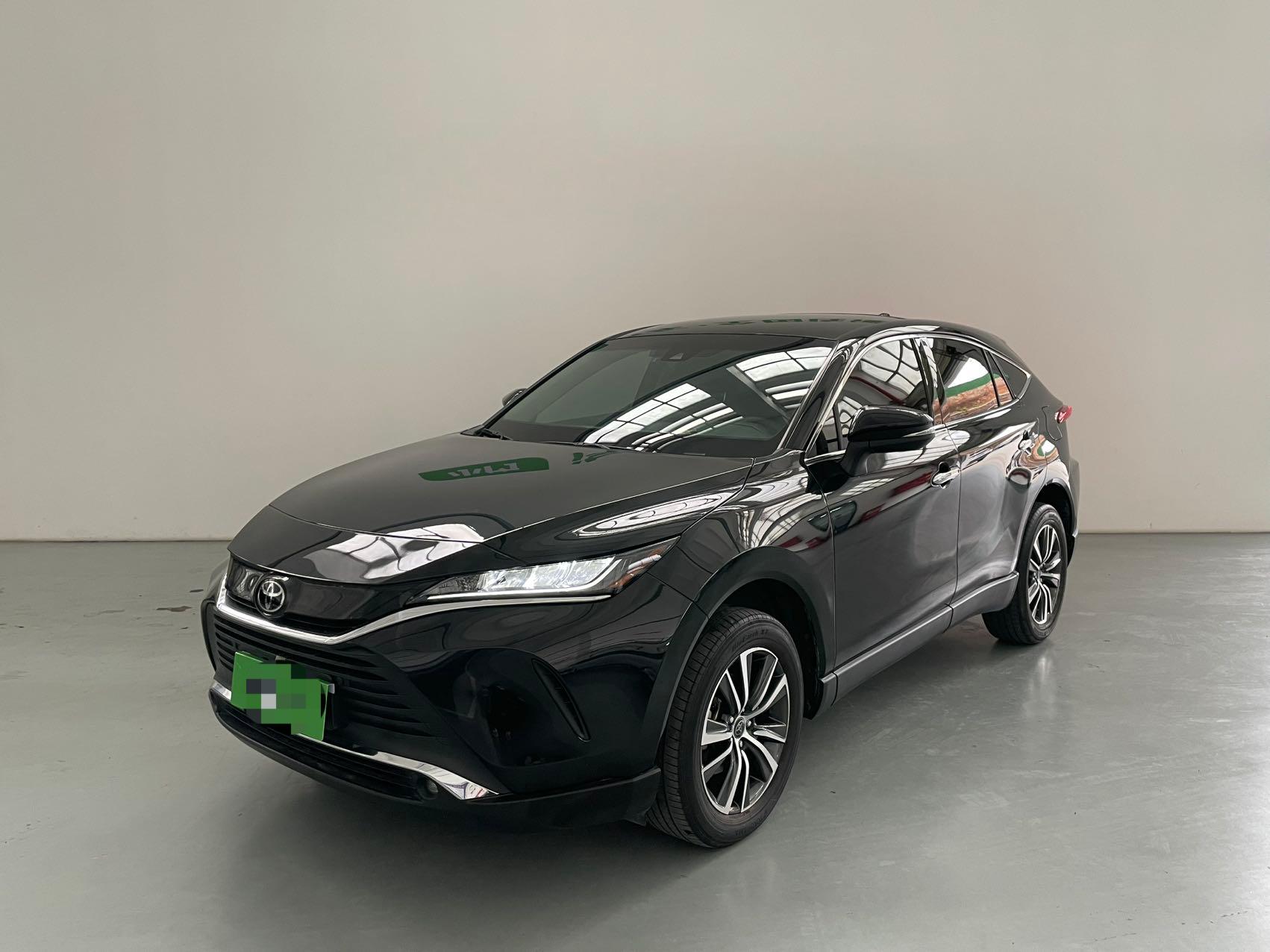 Toyota Harrier  2022 года  2,0 л CVT Двухколесный привод Luxury Edition
