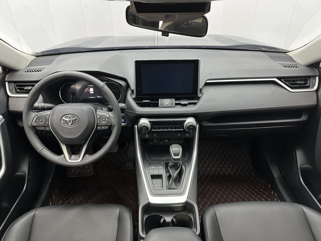 Toyota RAV4 2021 года 2,0 л CVT с передним приводом Style PLUS Edition - Huishida Trading