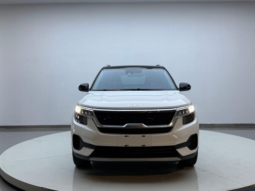 Kia KX3 2021 года 1,5 л CVT Обновленная версия - Huishida Trading