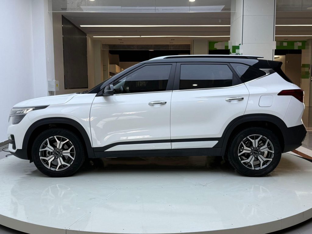 Kia KX3 2021 года 1,5 л CVT Обновленная версия - Huishida Trading