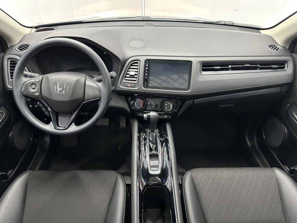 Honda Vezel 2022 1.5L CVT Phantom Night Pioneer Edition - Huishida Trading