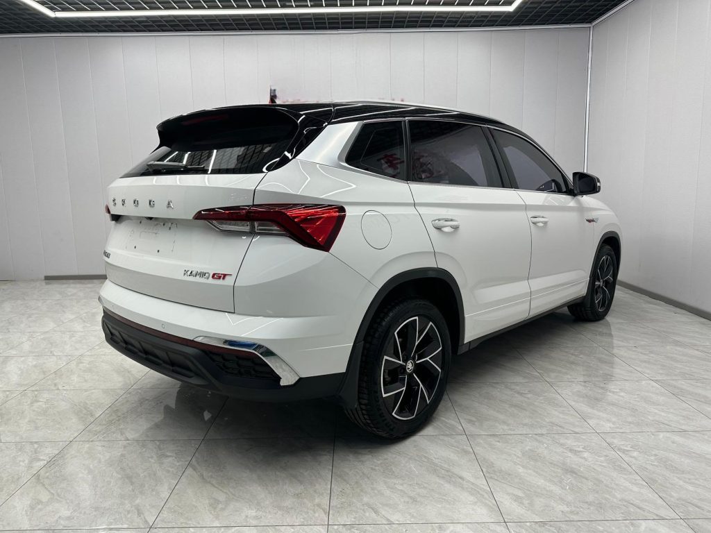 Škoda Kamiq 2022 GT 1,5 л Автоматическая коробка передач Premium Edition - Huishida Trading