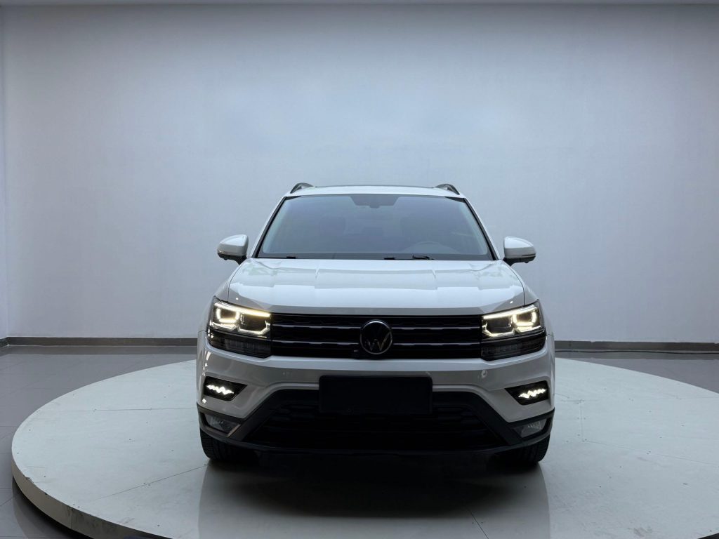 Volkswagen Tharu 2022 года 280TSI Двухколесный привод Luxury Edition - Huishida Trading